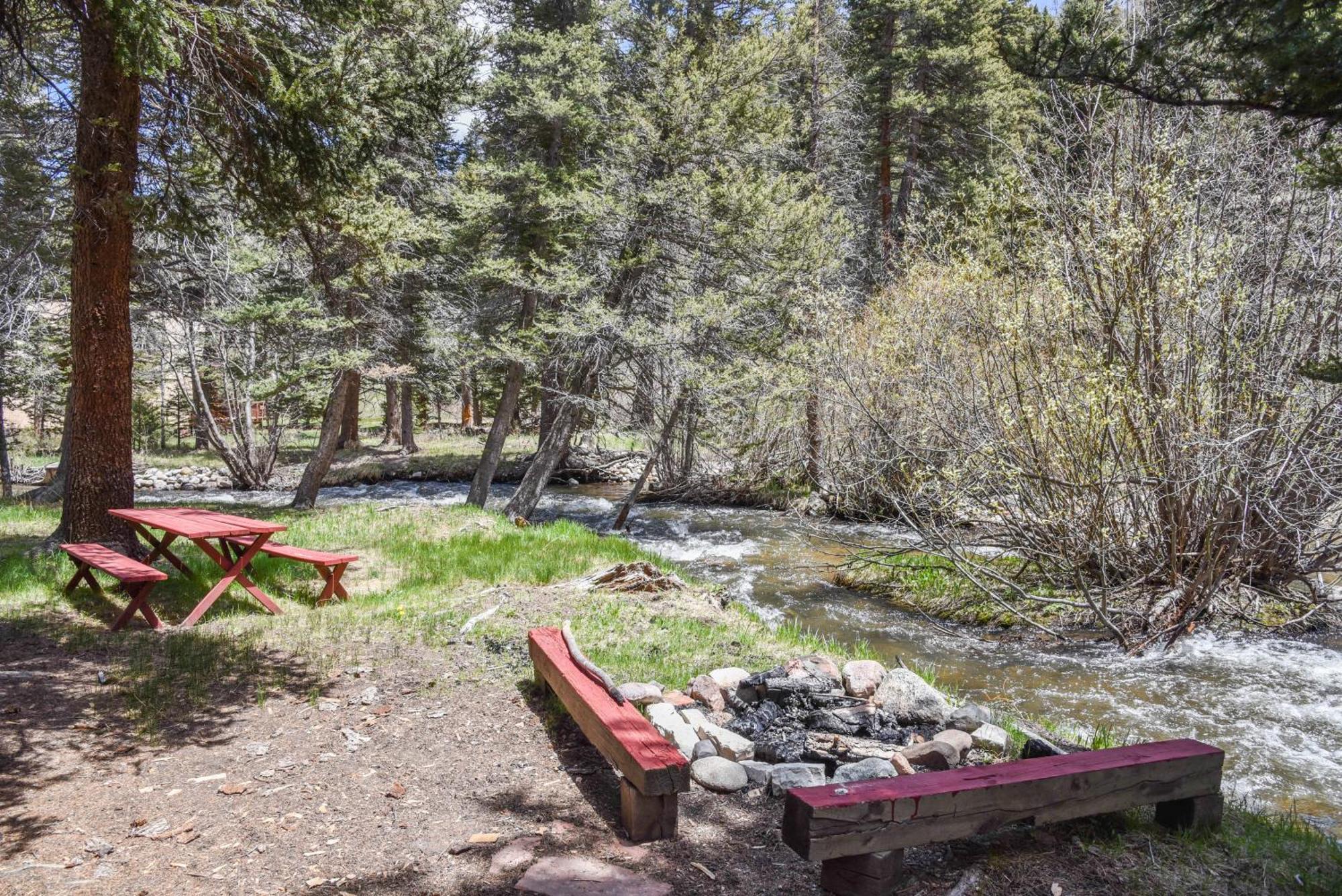 Bear Bait Cabin In Upper Valley With High Speed Wifi Red River Exteriör bild
